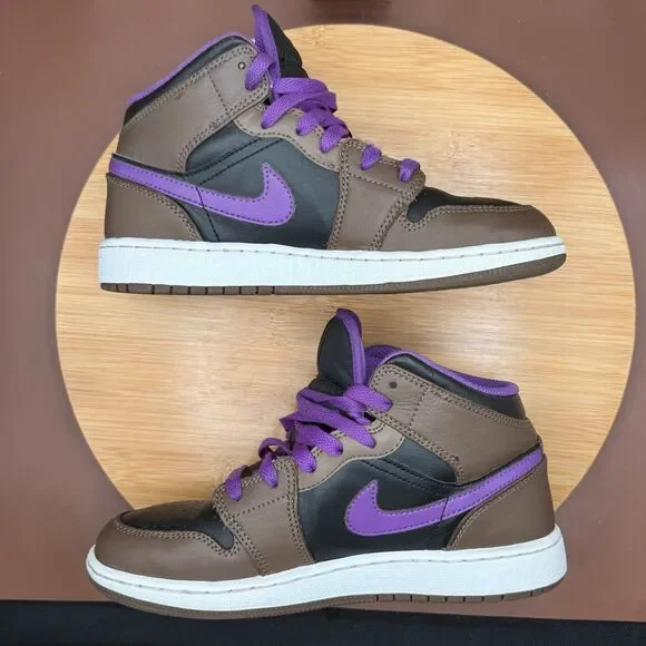 Air Jordan 1 Mid "Palomino" (GS) Youth Size 4.5Y - Picture 3 of 11